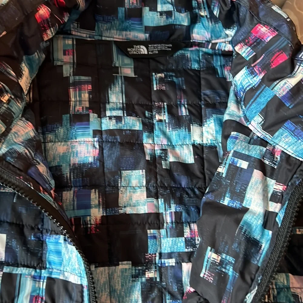 The North Face ski snow board jacket - Picture 4 of 4